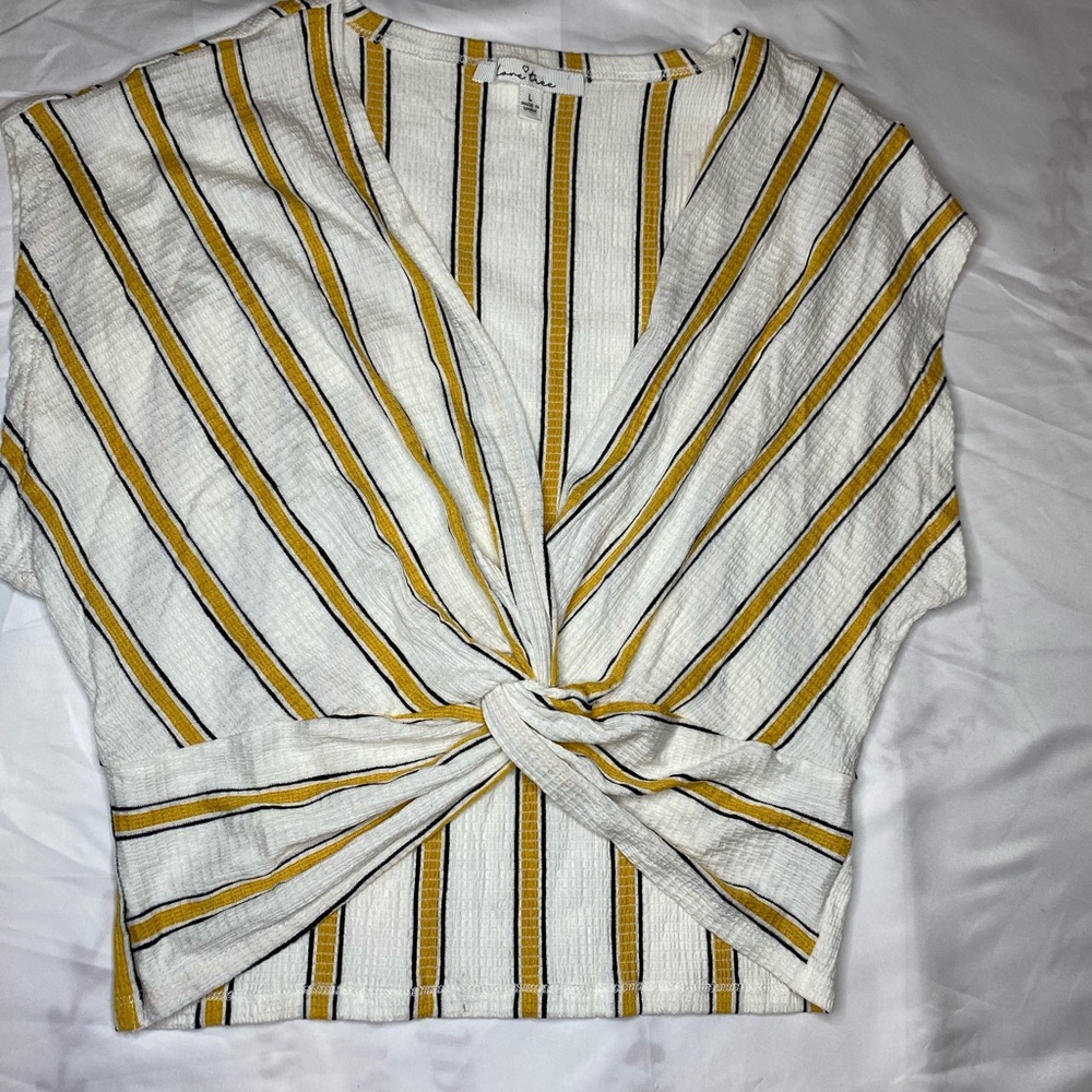Womens Blouse/ Cropped
